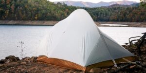 How To Choose Best Tents For Rain, Snow, Sand Or For Any Normal Day
