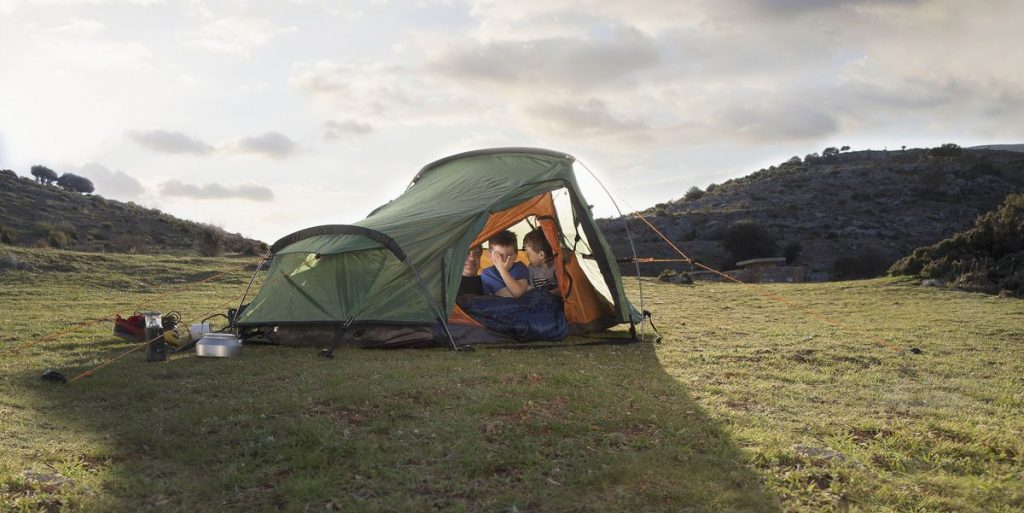 5 Lightweight Best Tents For A Mountain Trip